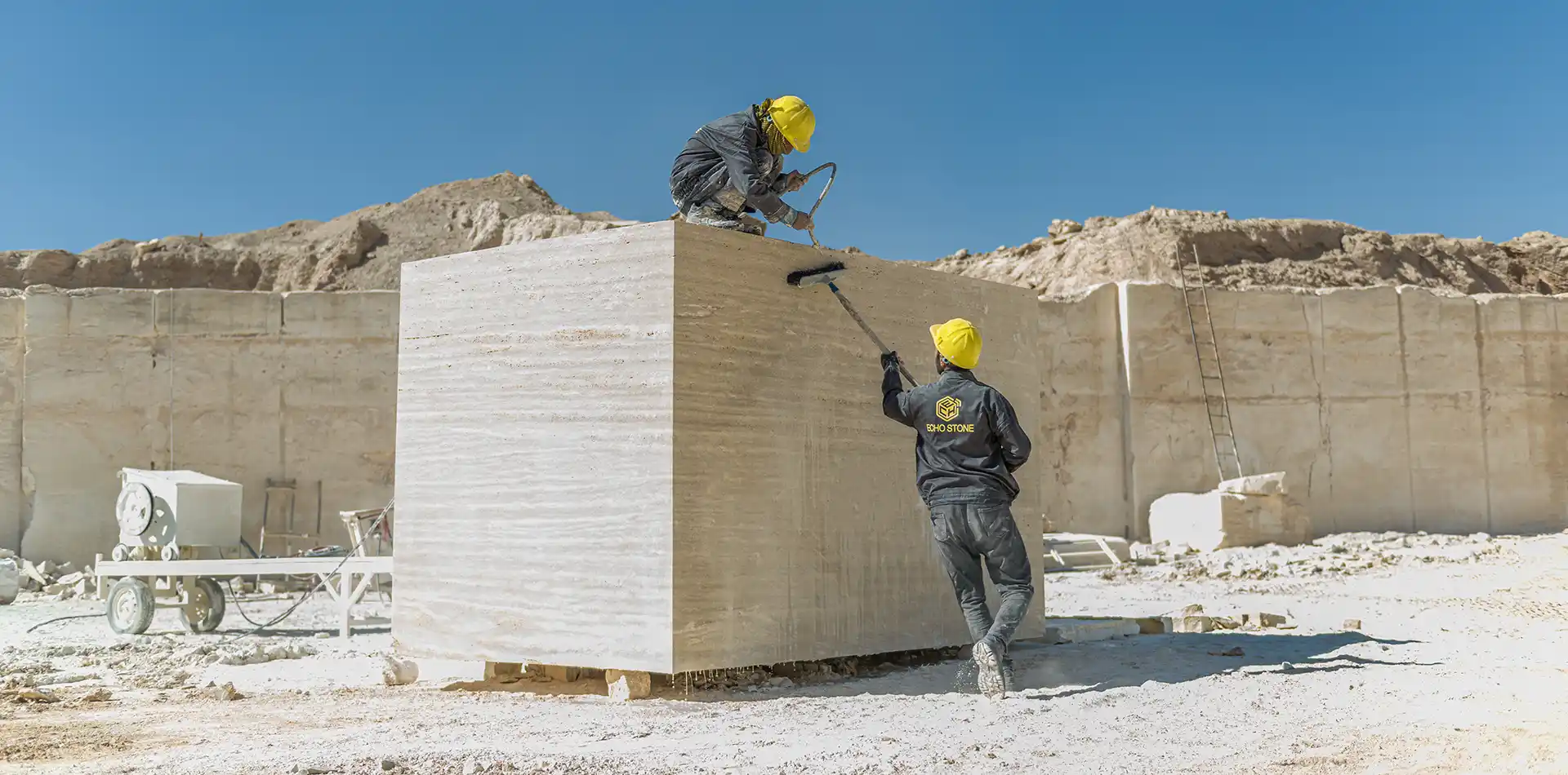 خدمات ارائه شده به هلدینگ شهاب سنگ سپاهان از جمله طراحی سایت سنگ دوزبانه انگلیسی و فارسی و طراحی سایت انبار کوپ سنگ و شوروم کوپ سنگ 3 زبانه تصویربرداری و ساخت تیزر معدن سنگ | عکاسی صنعتی شوروم کوپ سنگ سنگ عکاسی صنعتی سنگ | عکاسی صنعتی معدن سنگ | عکاسی معدن سنگ | عکس معدن سنگ | طراحی لوگو سنگ | توسط گروه محتواسازان آرماندیس