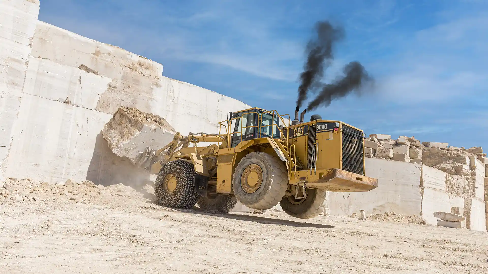 خدمات ارائه شده به صنایع سنگ مرداس توسط تیم آرماندیس ساخت و تدوین تیزر سنگ و عکاسی صنعتی معدن سنگ شاهزیدی به طور تخصصی توسط تیم آرماندیس